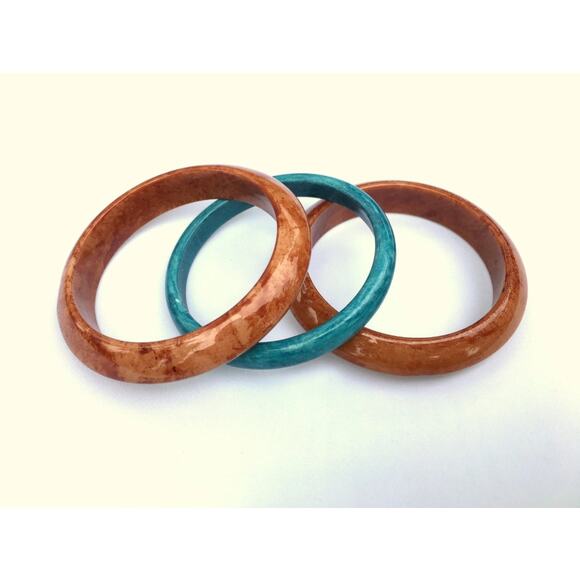 Vintage Brown And Blue Marbleized Lucite BANGLE BRACELETS - Picture 1 of 5